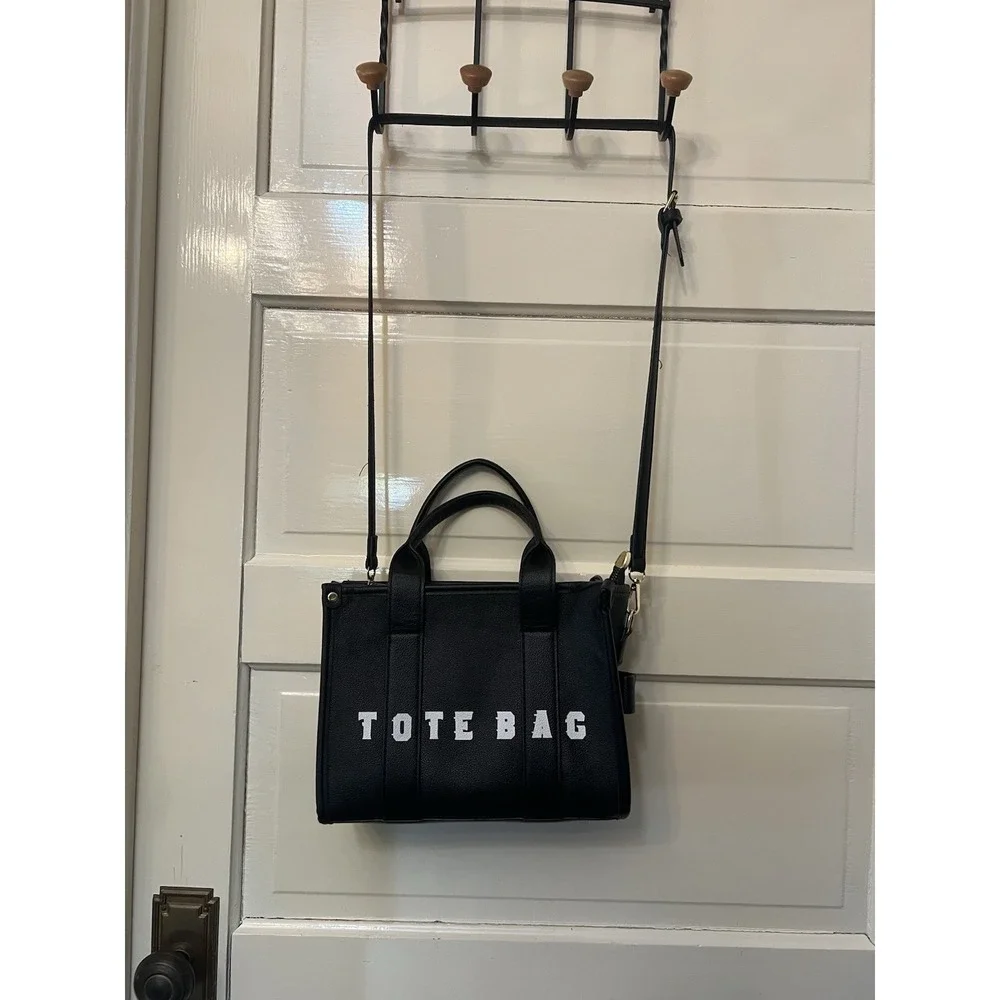 Tote Bag Crossbody Handled Black Vegan Leather Medium Size Zipper Closed